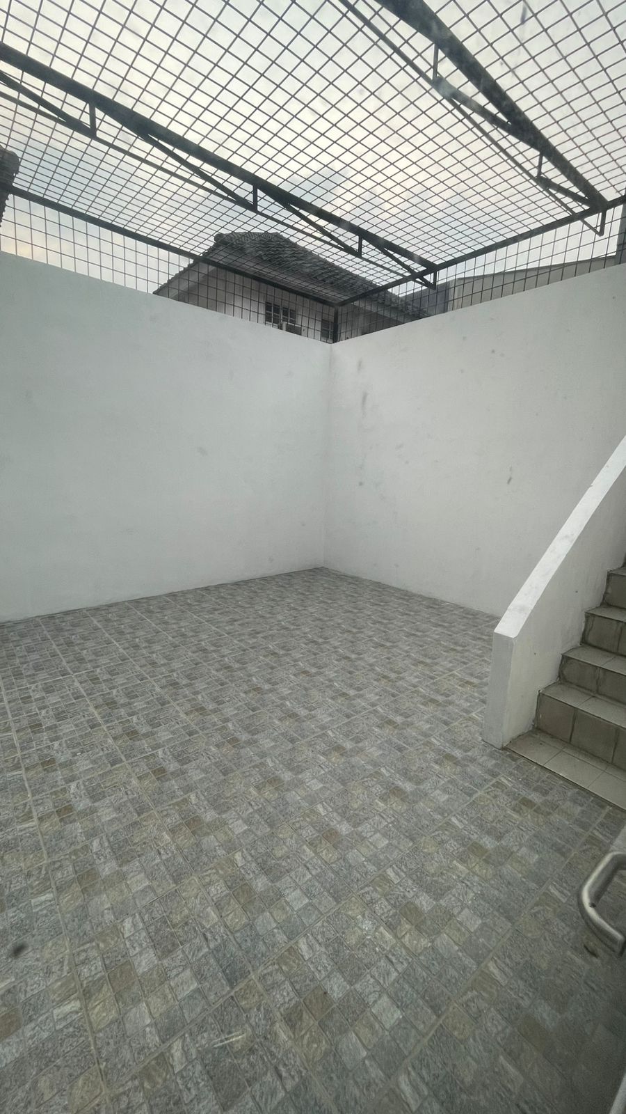 Rumah Dijual di Cluster Taman Beverly Lippo Cikarang